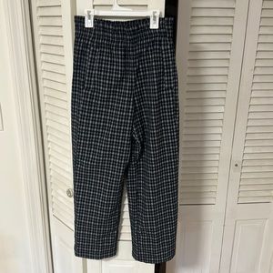 Urban outfitters wide leg pants. Elastic waist band. Pockets. Size: Small.